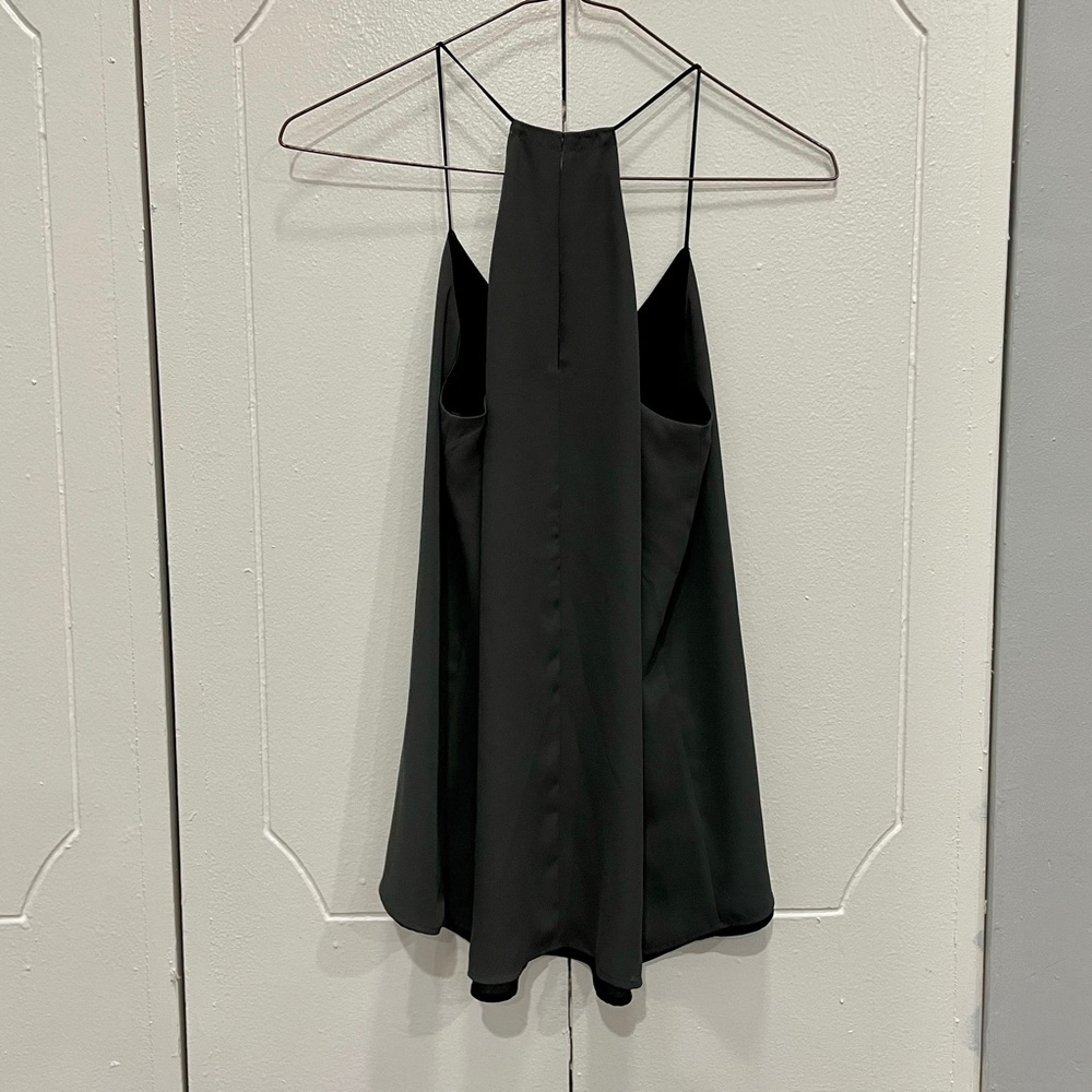 Express Tank Top - Picture 2 of 4